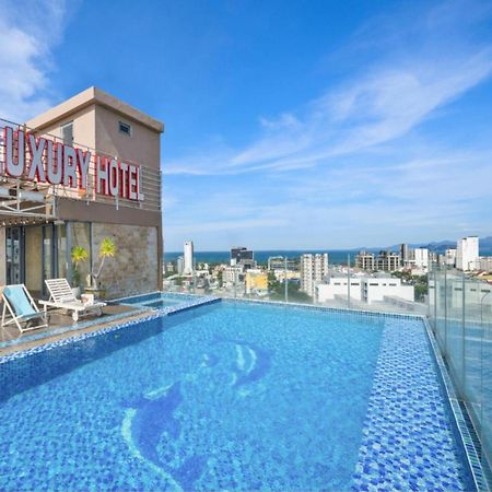 Bliss Luxury Hotel Da Nang Buitenkant foto