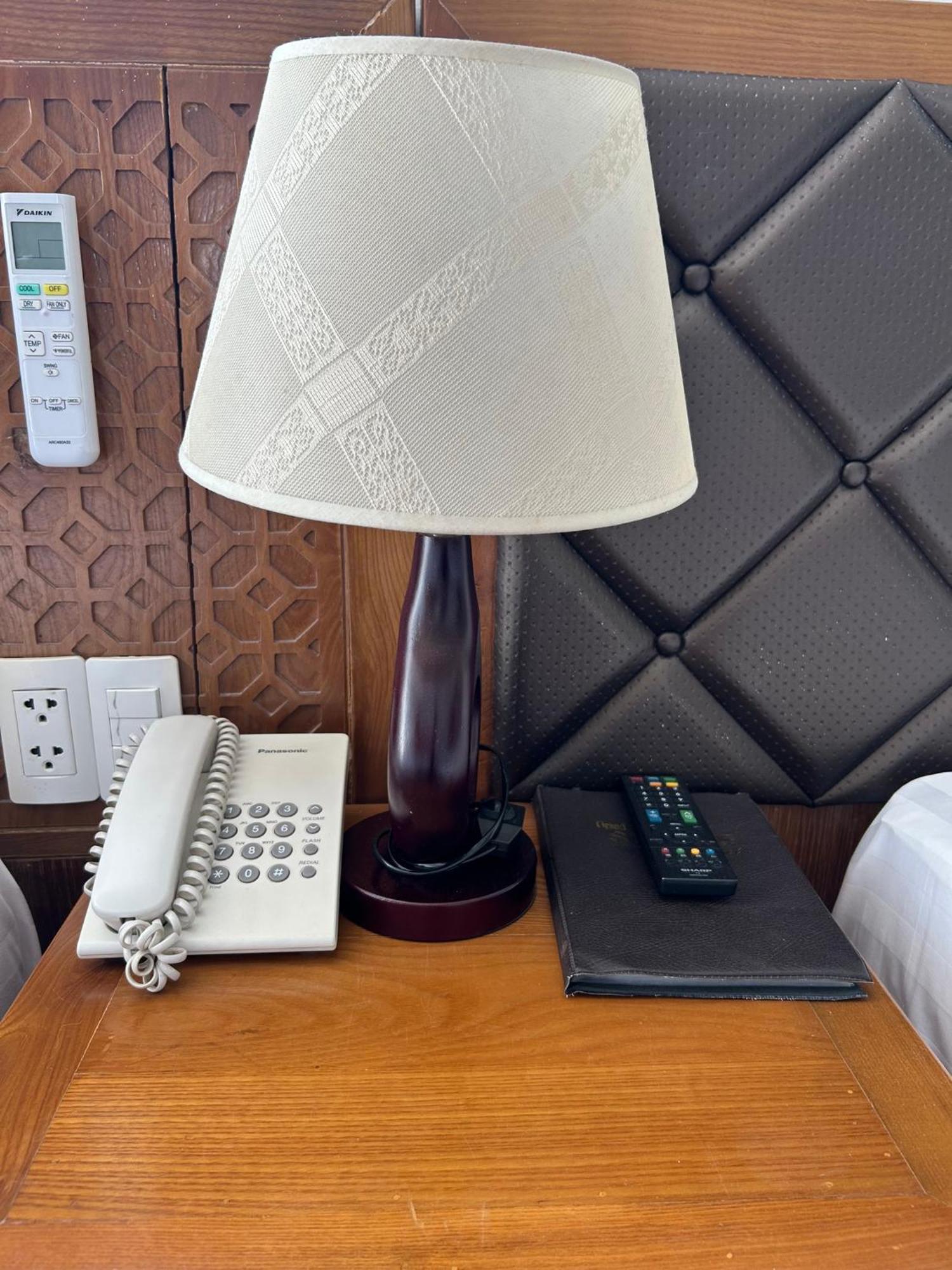 Bliss Luxury Hotel Da Nang Buitenkant foto