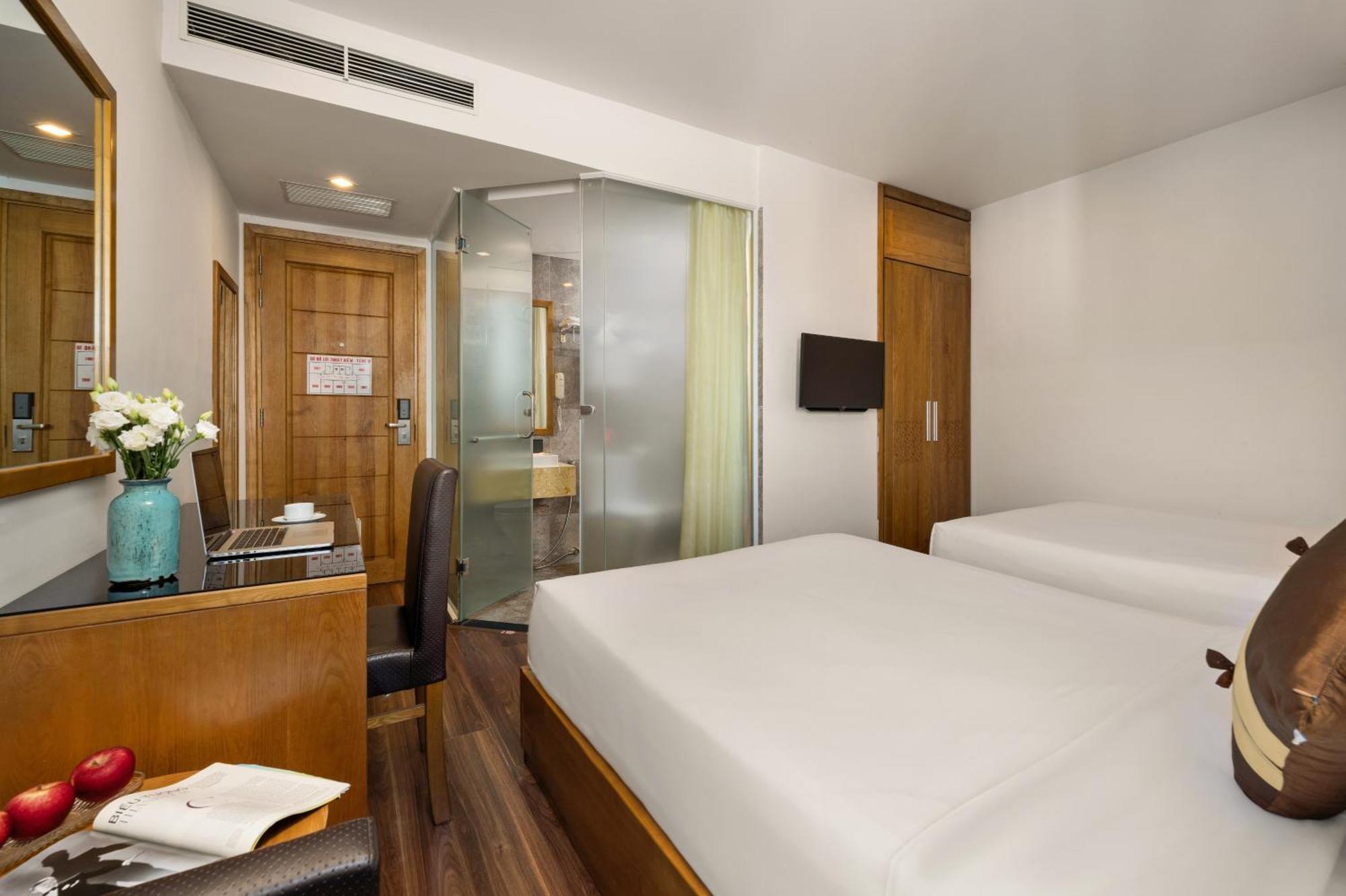 Bliss Luxury Hotel Da Nang Buitenkant foto